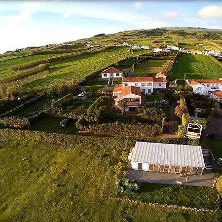 Quinta Da Meia Eira * הורטה